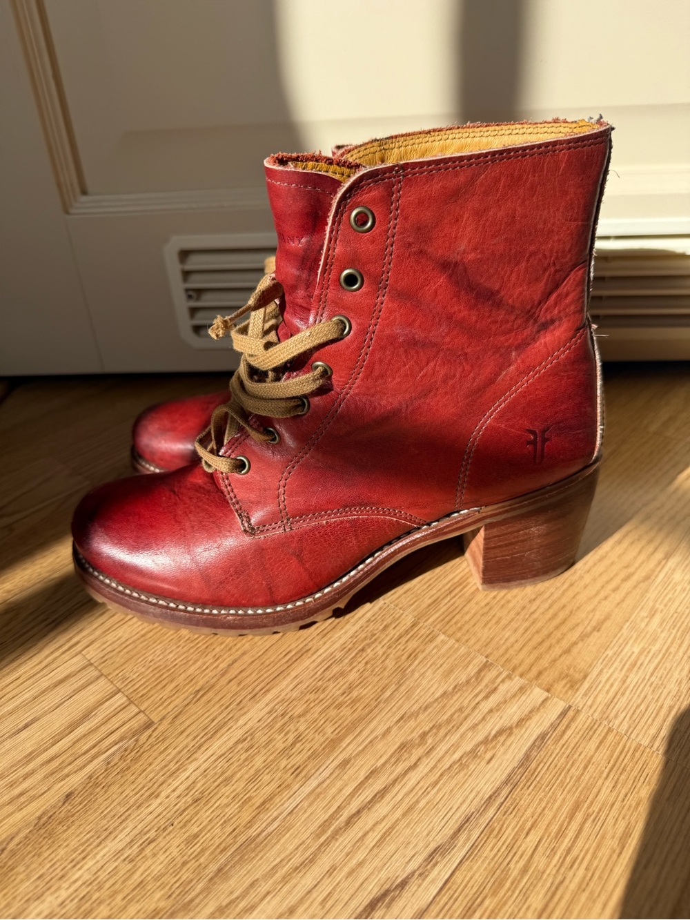 Vintage Frye Scarlet Red Lug Lace Boots – Made in USA - Picture 3 of 6